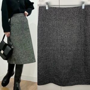 Uniqlo Wool Blend Herringbone A Line Pencil Skirt Knee Length Gray Black Medium